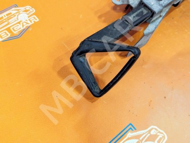 Подаватель ремня MERCEDES-BENZ E-класс W124/S124/C124/A124 (1984 - 1997) — Разборка Мерседес