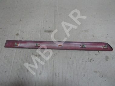Молдинг двери MERCEDES-BENZ M-класс W163 (1997 - 2001) — Разборка Мерседес