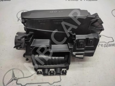 Корпус воздушного фильтра MERCEDES-BENZ C-класс W204/S204/С204 рестайлинг (2011 - 2015) — Разборка Мерседес