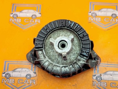 Опора двигателя MERCEDES-BENZ C-класс W204/S204 (2006 - 2011) &mdash; Разборка Мерседес