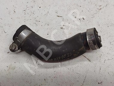 Патрубок ОЖ MERCEDES-BENZ V-класс W639 (2003 - 2014) — Разборка Мерседес