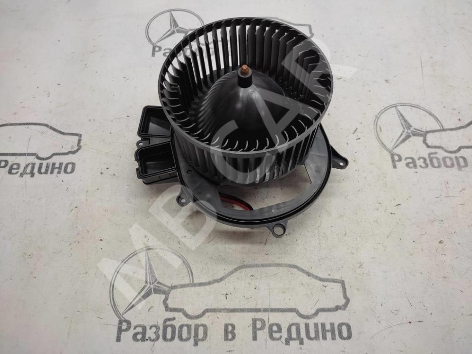 Моторчик печки MERCEDES-BENZ GLS-класс X166 (2015 - 2019) фото 1 — Разборка Мерседес