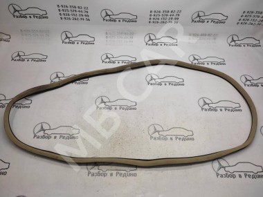 Уплотнитель дверного проема ( на кузове ) MERCEDES-BENZ M-класс W164 (2005 - 2008) — Разборка Мерседес