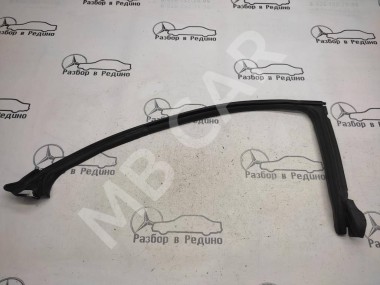 Уплотнитель стекла двери MERCEDES-BENZ CLS-класс C219 (2004 - 2008) — Разборка Мерседес