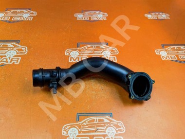 Патрубок впускного коллектора MERCEDES-BENZ CLS-класс C218/X218 рестайлинг (2014 - 2017) — Разборка Мерседес