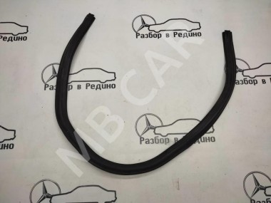 Уплотнитель моторного отсека MERCEDES-BENZ M-класс W164 рестайлинг (2008 - 2011) — Разборка Мерседес