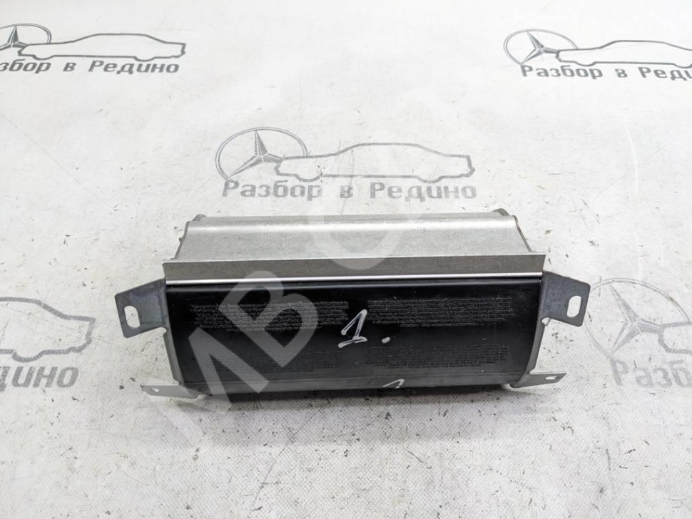 Подушка безопасности пасажирская MERCEDES-BENZ CLK-класс C209/A209 (2002 - 2005) фото 1 &mdash; Разборка Мерседес