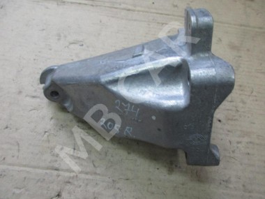 Лапа правая MERCEDES-BENZ C-класс W205/S205/C205/A205 (2014 - 2018) — Разборка Мерседес