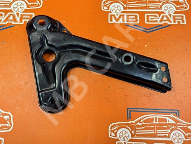 Кронштейн MERCEDES-BENZ GL-класс X166 (2012 - 2016) — Разборка Мерседес