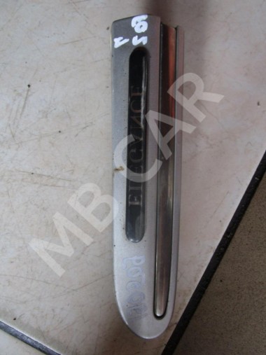 Молдинг крыла левый MERCEDES-BENZ C-класс W203/S203/CL203 (2000 - 2004) — Разборка Мерседес