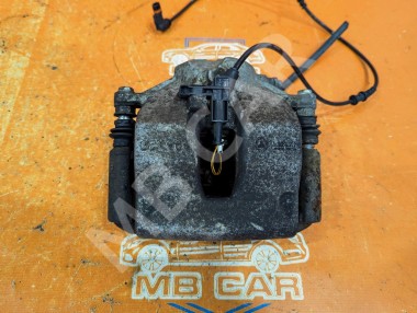 Суппорт передний правый MERCEDES-BENZ C-класс W204/S204 (2006 - 2011) — Разборка Мерседес