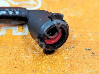 Трубка вакуумная MERCEDES-BENZ C-класс W204/S204 (2006 - 2011) — Разборка Мерседес