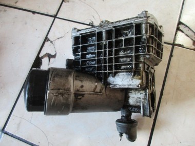 Корпус маслянного фильтра MERCEDES-BENZ E-класс W124/S124/C124/A124 (1984 - 1997) &mdash; Разборка Мерседес