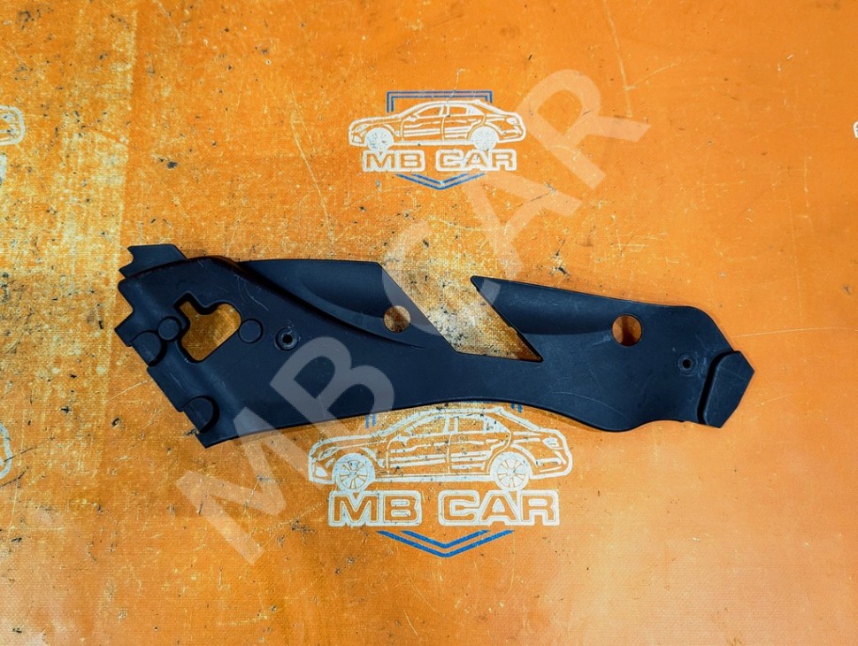 Крышка фары MERCEDES-BENZ C-класс W204/S204 (2006 - 2011) фото 1 — Разборка Мерседес