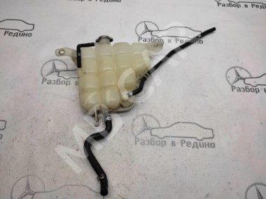 Бачок расширительный MERCEDES-BENZ X-класс I (2017 - 2020) — Разборка Мерседес