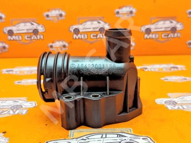 Фланец системы охлаждения MERCEDES-BENZ R-класс W251 рестайлинг 2 (2010 - 2017) — Разборка Мерседес