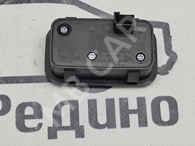 Кнопка закрытия багажника MERCEDES-BENZ C-класс W205/S205/C205/A205 (2014 - 2018) — Разборка Мерседес
