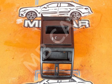 Накладка подлокотника MERCEDES-BENZ M-класс W166 (2011 - 2015) &mdash; Разборка Мерседес