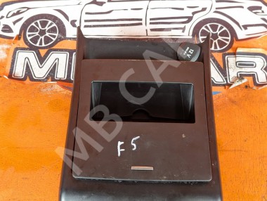 Накладка подлокотника MERCEDES-BENZ M-класс W166 (2011 - 2015) &mdash; Разборка Мерседес