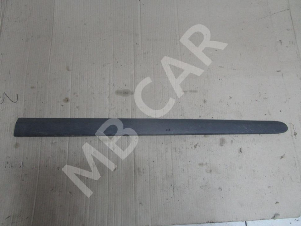 Молдинг двери MERCEDES-BENZ Vito W639 (2003 - 2010) фото 1 — Разборка Мерседес