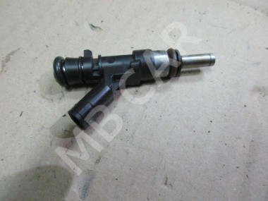 Форсунка БЕНЗИН MERCEDES-BENZ C-класс AMG W204/S204/С204 рестайлинг (2011 - 2015) — Разборка Мерседес