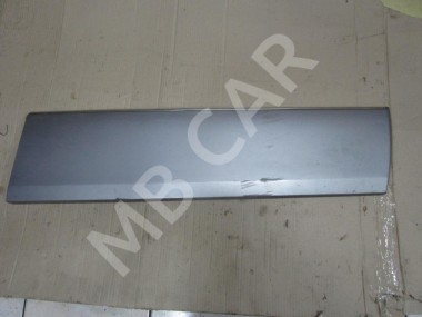 Молдинг двери MERCEDES-BENZ W124 W124/S124/C124/A124 (1984 - 1993) — Разборка Мерседес