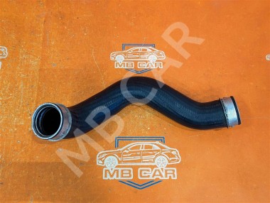 Патрубок интеркулера MERCEDES-BENZ E-класс W211/S211 (2002 - 2006) — Разборка Мерседес