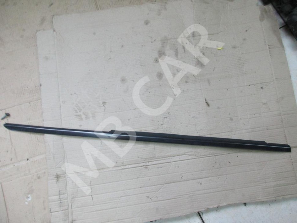 Молдинг стекла двери MERCEDES-BENZ E-класс W211/S211 (2002 - 2006) фото 1 — Разборка Мерседес