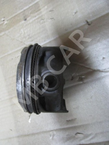 Поршень бензин MERCEDES-BENZ CLA-класс C117/X117 (2013 - 2016) — Разборка Мерседес