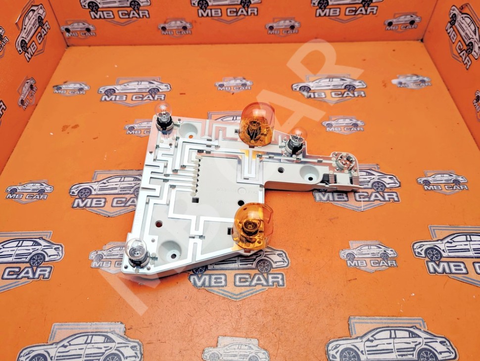 Плата заднего фонаря MERCEDES-BENZ E-класс W211/S211 (2002 - 2006) фото 1 — Разборка Мерседес