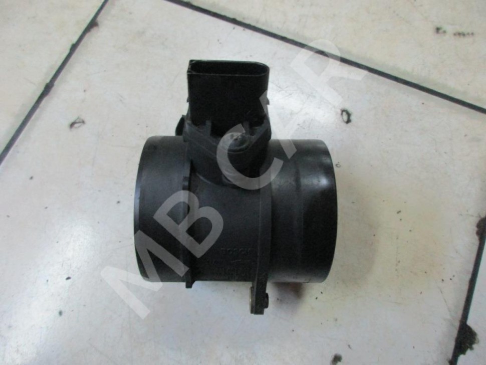 Расходомер MERCEDES-BENZ C-класс W203/S203/CL203 (2000 - 2004) фото 1 — Разборка Мерседес