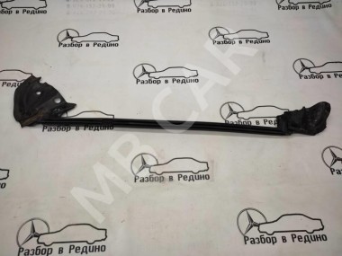 Уплотнитель стекла двери MERCEDES-BENZ CLS-класс C218/X218 (2010 - 2014) — Разборка Мерседес