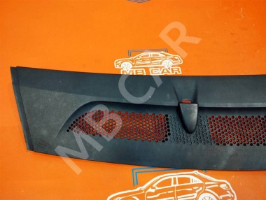 Решетка капота MERCEDES-BENZ A-класс W169 (2004 - 2008) — Разборка Мерседес