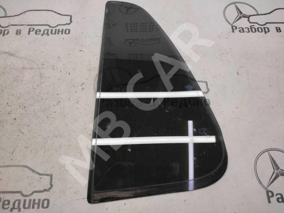 Стекло заднее левое MERCEDES-BENZ M-класс W163 рестайлинг (2001 - 2005) фото 1 — Разборка Мерседес