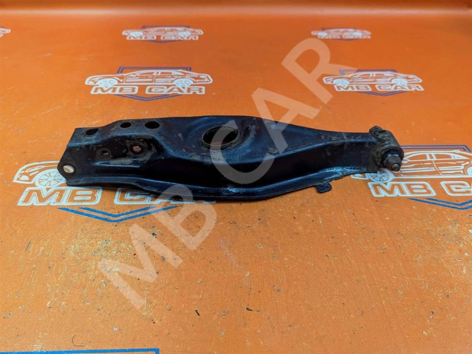 Рычаг задней стойки (лодка) MERCEDES-BENZ C-класс W203/S203/CL203 (2000 - 2004) фото 1 — Разборка Мерседес