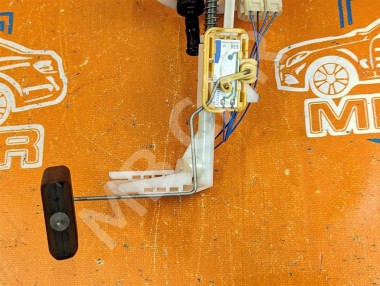 Датчик уровня топлива MERCEDES-BENZ E-класс W211/S211 (2002 - 2006) — Разборка Мерседес