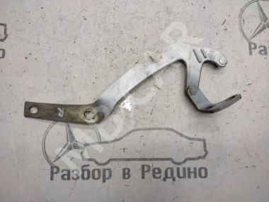 Петля крышки багажника MERCEDES-BENZ E-класс W210/S210 рестайлинг (1999 - 2003) — Разборка Мерседес