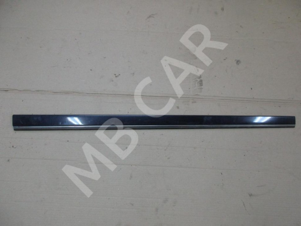 Молдинг двери MERCEDES-BENZ E-класс W211/S211 (2002 - 2006) фото 1 — Разборка Мерседес