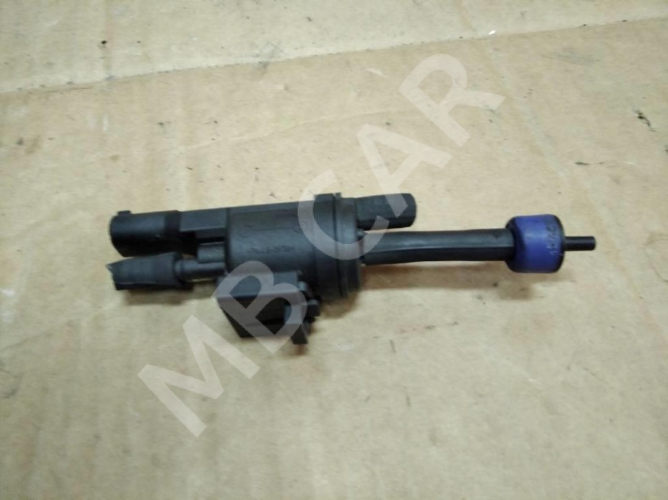 Клапан электромагнитный MERCEDES-BENZ C-класс W204/S204 (2006 - 2011) фото 1 — Разборка Мерседес