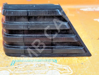 Фонарь задний левый MERCEDES-BENZ E-класс W124/S124/C124/A124 (1984 - 1997) — Разборка Мерседес