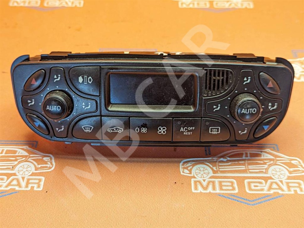 Панель управления климатом MERCEDES-BENZ CLK-класс C209/W209 (2002 - 2005) фото 1 — Разборка Мерседес