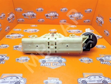 Механизм подголовника MERCEDES-BENZ S-класс W220 рестайлинг (2002 - 2005) — Разборка Мерседес