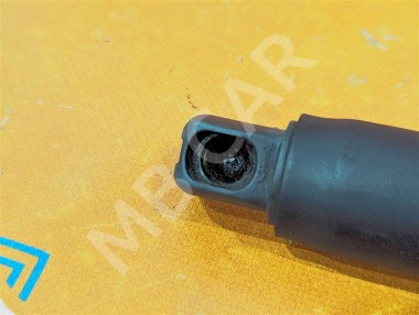 Амортизатор крышки багажника MERCEDES-BENZ GLE-класс Coupe C292 (2015 - 2019) — Разборка Мерседес