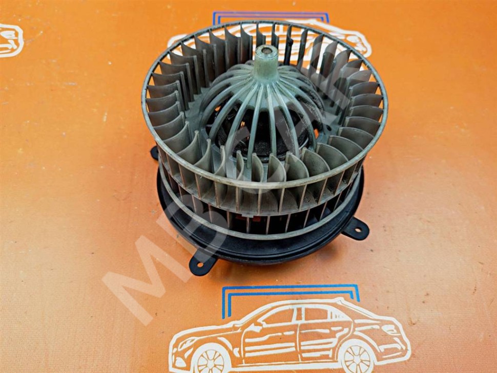 Моторчик печки MERCEDES-BENZ E-класс W210/S210 рестайлинг (1999 - 2003) фото 1 — Разборка Мерседес