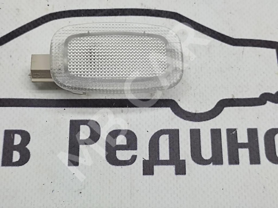 Плафон подсветки MERCEDES-BENZ S-класс W221 (2005 - 2009) фото 1 &mdash; Разборка Мерседес