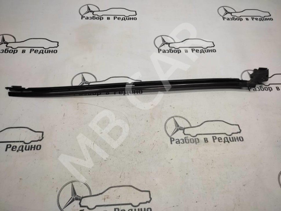 Молдинг лобового стекла MERCEDES-BENZ S-класс W220 (1998 - 2005) фото 1 — Разборка Мерседес