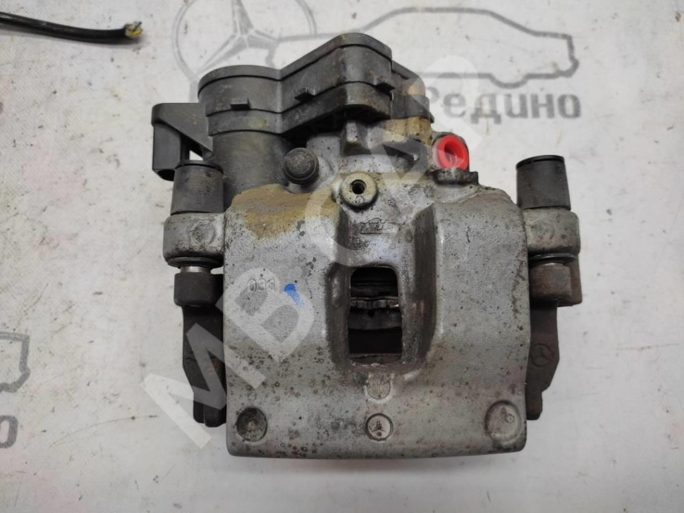 Суппорт задний правый MERCEDES-BENZ C-класс W205/S205/C205/A205 (2014 - 2018) фото 1 — Разборка Мерседес