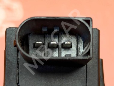 Катушка зажигания MERCEDES-BENZ C-класс W204/S204 (2006 - 2011) — Разборка Мерседес