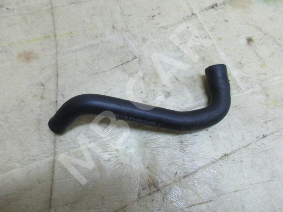 Патрубок ОЖ MERCEDES-BENZ M-класс W163 (1997 - 2001) фото 1 — Разборка Мерседес