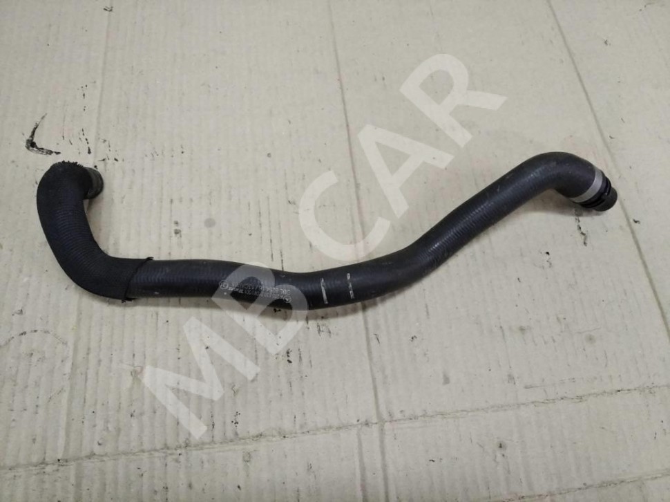 Патрубок ОЖ MERCEDES-BENZ GLC-класс X253 (2015 - 2019) фото 1 — Разборка Мерседес